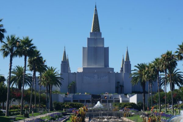 20 key differences between the New Testament Church (often referred to as the Church of Pentecost) and the Church of Jesus Christ of Latter-day Saints (LDS or Mormon Church)
